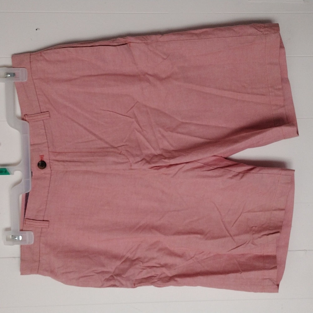 Izod men's size 34 light pink shorts